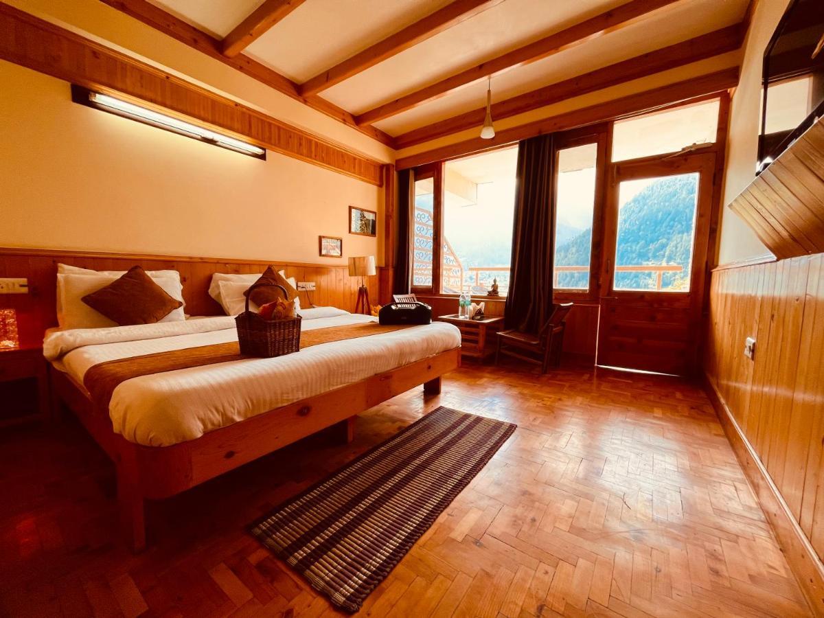 Valley Of Gods - Scenic River & Mountain View Hotel In Manali Exteriör bild
